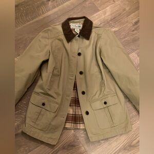 L.L. Bean Women’s Khaki Field Jacket with Brown Collar